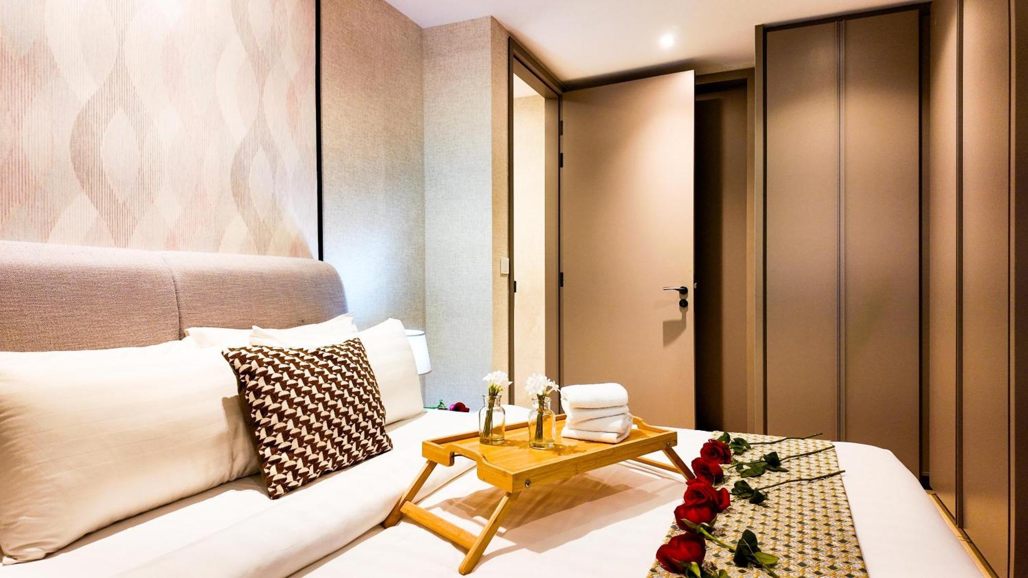 Eaton Residence Klcc - J Home — Photos 2